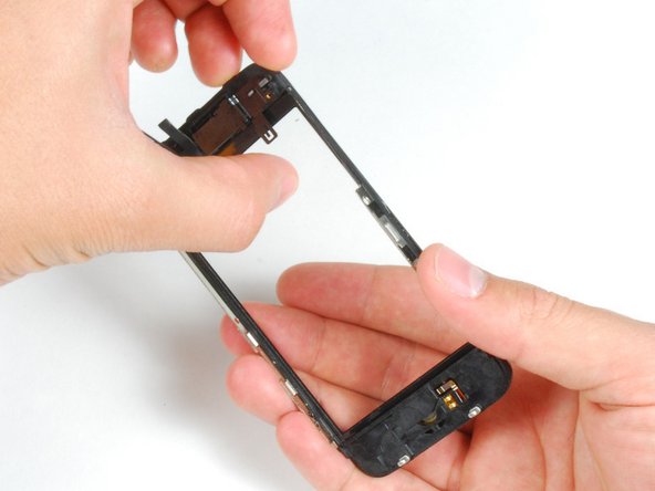 iPhone 3G Front Panel Replacement: step 15, image 3 of 3