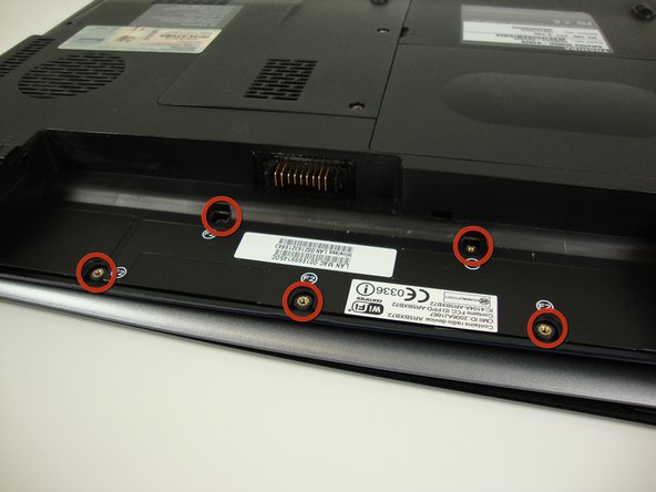 Toshiba Satellite M305D-S4829 Fan Replacement: step 3, image 1 of 1