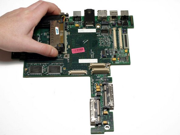 PowerBook G3 Wallstreet PC Card Cage Replacement: step 35, image 1 of 1