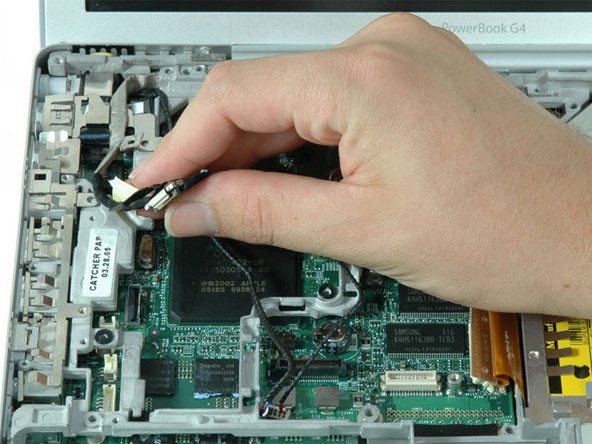 PowerBook G4 Aluminum 12" 1-1.5 GHz Front Display Bezel Replacement: step 42, image 1 of 1