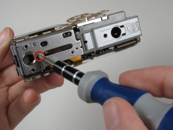 Canon PowerShot S500 Breakdown to Three Parts Replacement: step 8, image 1 of 2