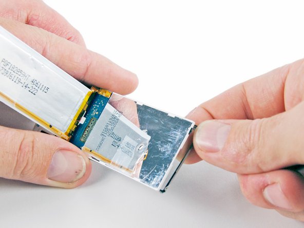 iPod Nano 5th Generation Display Replacement: step 27, image 1 of 3