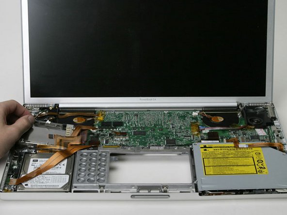 PowerBook G4 Aluminum 17" 1-1.67 GHz Airport Extreme Replacement: step 19, image 1 of 1