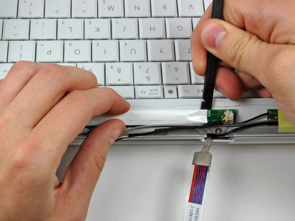 iBook G3 12" Display Inverter Replacement: step 19, image 2 of 2