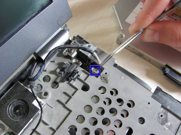 Sony Vaio PCG-6J2L Internal Fan Replacement: step 11, image 2 of 2