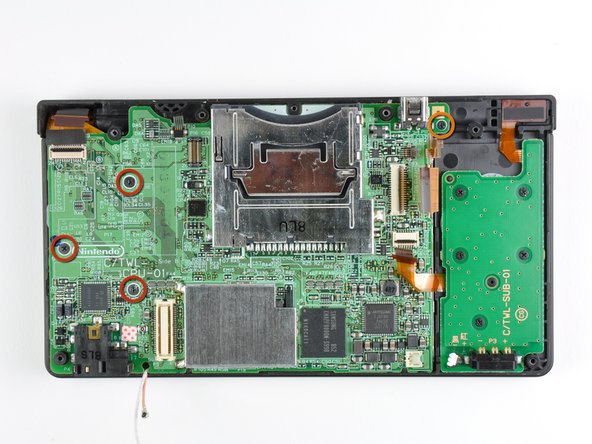 Nintendo DSi Lower LCD Replacement: step 14, image 1 of 1