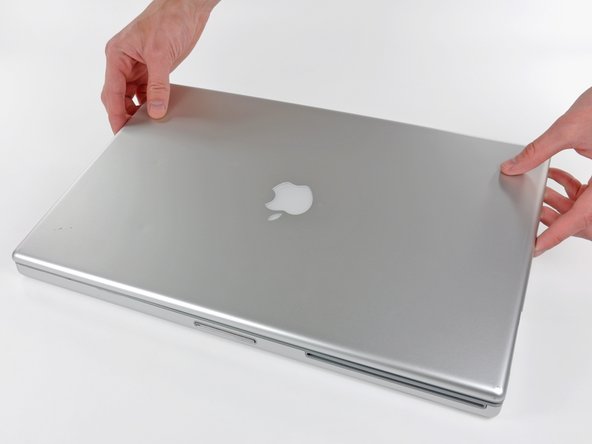 PowerBook G4 Aluminum 17" 1-1.67 GHz Rear Display Bezel Replacement: step 6, image 1 of 2