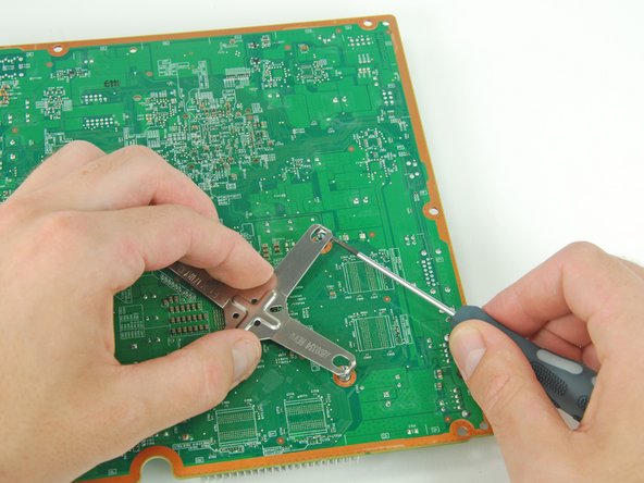 Xbox 360 S Heat Sink Replacement: step 55, image 2 of 2