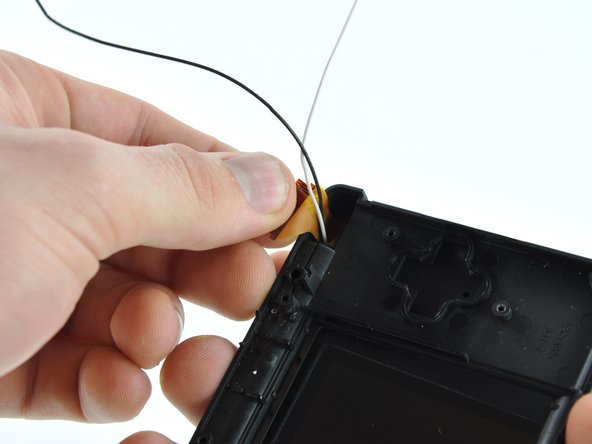 Nintendo DS Lite Upper LCD Replacement: step 18, image 1 of 2