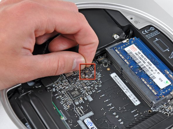 Mac mini Model A1347 Optical Drive Replacement: step 13, image 2 of 2