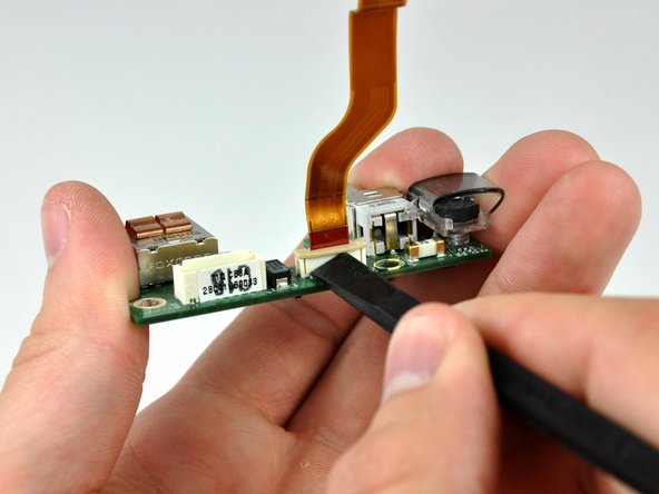 PowerBook G4 Aluminum 17" 1.67 GHz (High-Res) DC-In Board Replacement Replacement: step 23, image 1 of 2