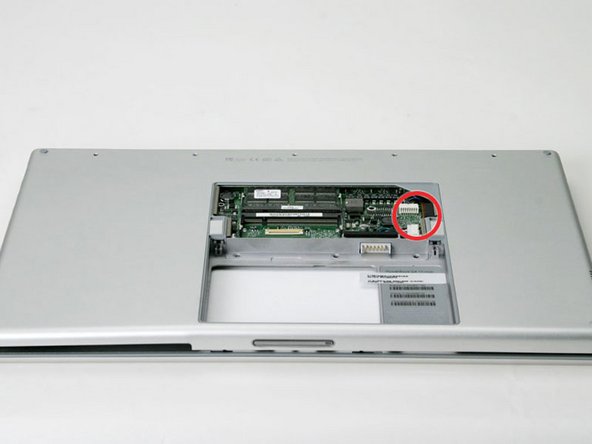 PowerBook G4 Aluminum 17" 1-1.67 GHz Logic Board Replacement: step 15, image 1 of 1