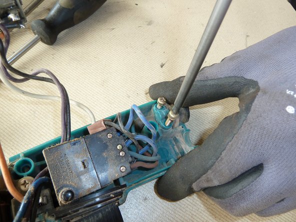 Power Drill: step 4, image 2 of 2