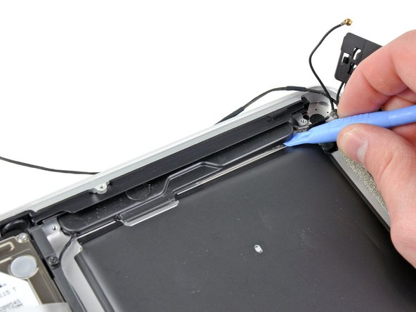 MacBook Pro 13" Unibody Early 2011 Right Speaker/Subwoofer Replacement: step 16, image 1 of 2