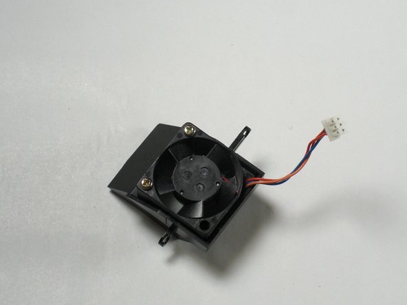 Sega Dreamcast Fan Replacement: step 8, image 2 of 2
