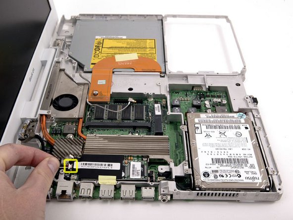 iBook G4 14" 933 MHz-1.33 GHz RJ-11 Board Replacement: step 37, image 1 of 1