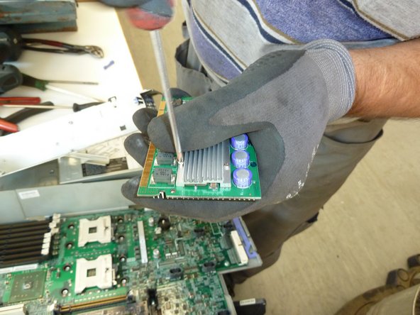 Server: step 20, image 1 of 2