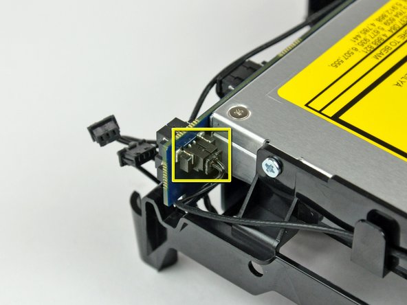 Mac mini Model A1176 Speaker Replacement: step 22, image 1 of 1