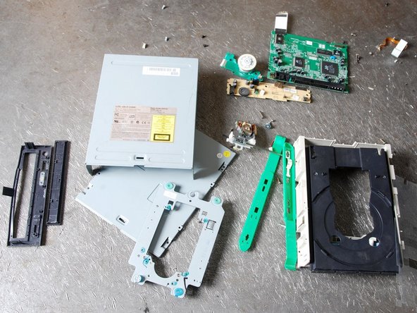 Compact Disc (CD) Drive: step 6, image 1 of 1