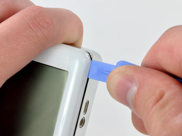 iPod 3rd Generation Headphone Jack Replacement: step 3, image 1 of 1