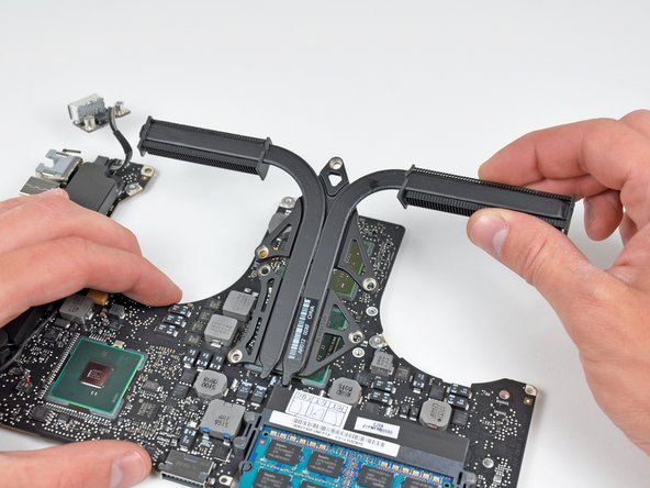 MacBook Pro 15" Unibody Mid 2010 Logic Board Replacement: step 28, image 1 of 1
