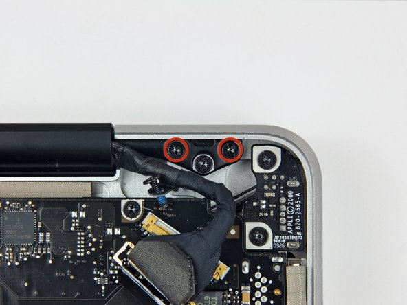 MacBook Pro 15" Unibody 2.53 GHz Mid 2009 LCD Replacement: step 15, image 2 of 2