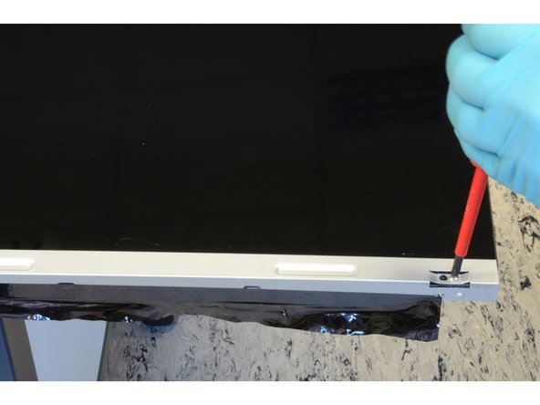 LG 47LM760S TV set, Removal of Front Frame: step 4, image 3 of 3