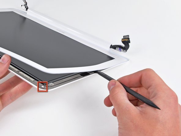 MacBook Unibody Model A1342 Display Data/Camera Cable Replacement: step 17, image 1 of 2