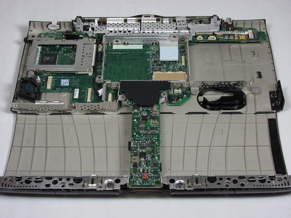 Apple PowerBook G3 400 Sound Card Replacement: step 35, image 1 of 1