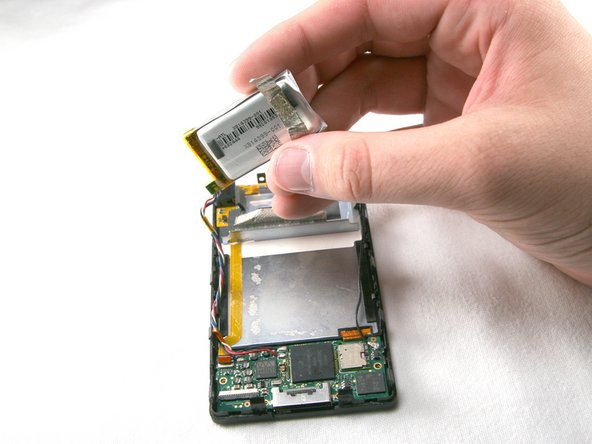 Microsoft Zune 80 Screen Replacement: step 12, image 1 of 3