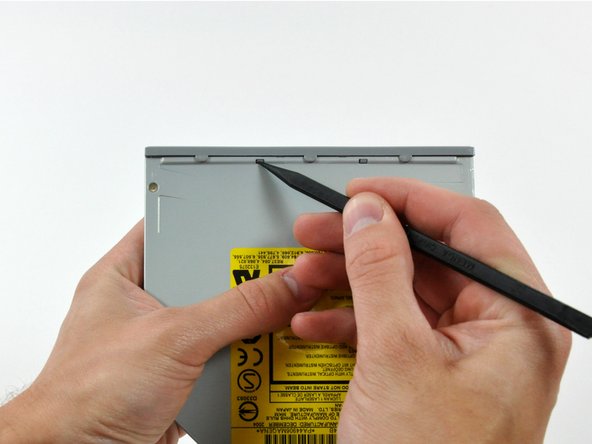 iMac G5 20" Model A1076 Optical Drive Replacement: step 10, image 1 of 2