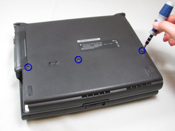 PowerBook 3400 M3553 Hard Drive Replacement: step 3, image 1 of 1