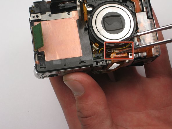 Canon PowerShot SD450 Flash Bulb: step 18, image 1 of 1