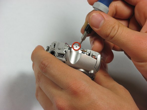 Canon PowerShot SD850 IS LCD Screen Replacement: step 5, image 1 of 1