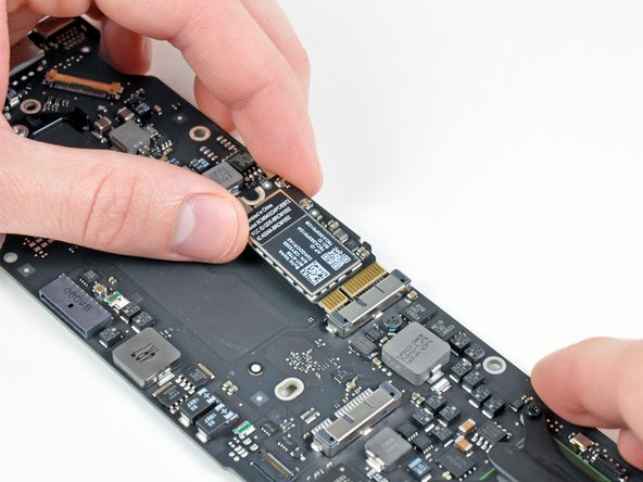 MacBook Air 13" Late 2010 Logic Board Replacement: step 31, image 1 of 1