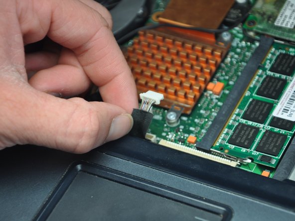 Disassembling HP Compaq NC6120 Laptop: step 11, image 2 of 3