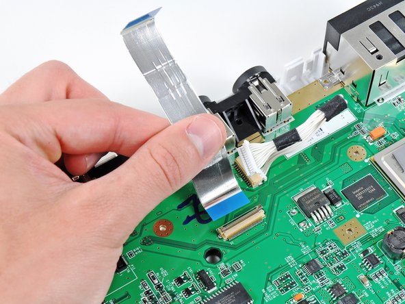 Nintendo Wii Motherboard Replacement: step 39, image 2 of 2