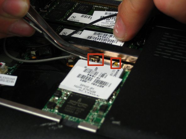 HP Pavilion dv6000 Fan Replacement: step 8, image 1 of 2