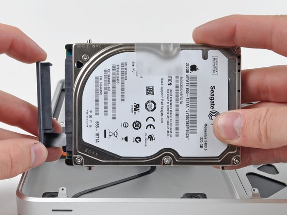 MacBook Pro 15" Unibody Mid 2010 Hard Drive Replacement: step 10, image 2 of 2