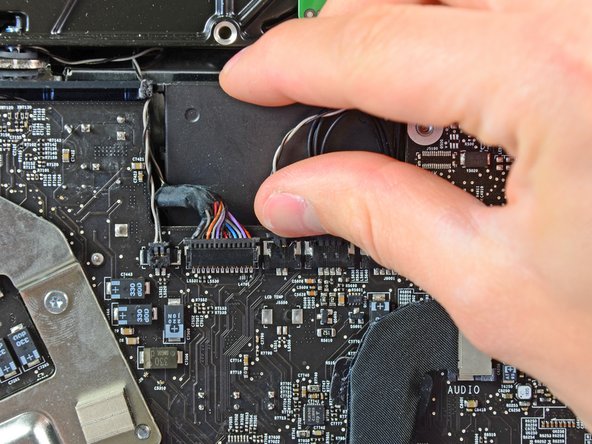 iMac Intel 21.5" EMC 2428 Right Speaker Replacement: step 16, image 2 of 2