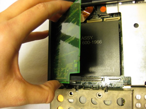 Macintosh Powerbook 5300cs RAM Replacement: step 6, image 2 of 3