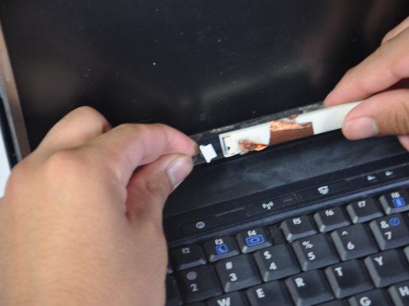 HP Compaq NC6120 Monitor Replacement: step 5, image 2 of 3