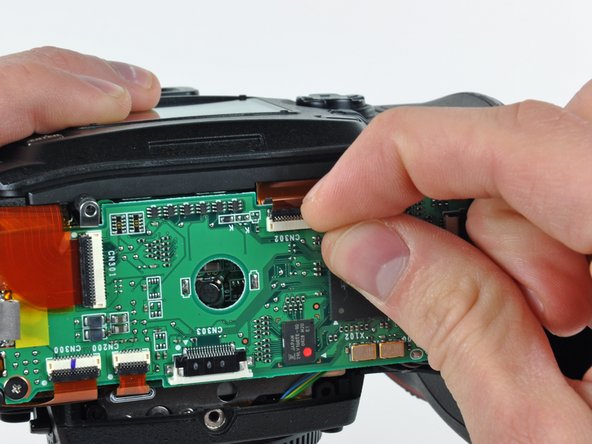 Nikon D70 LCD Assembly Replacement: step 7, image 1 of 2