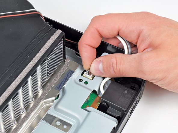 PlayStation 3 Slim Fan Replacement: step 11, image 1 of 1