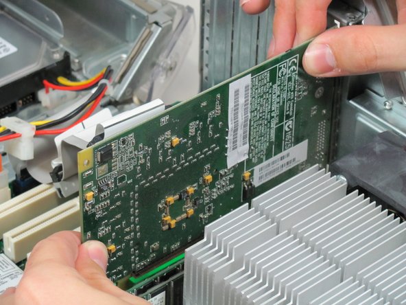 Power Mac G4 Quicksilver Video Adapter Replacement: step 7, image 1 of 2