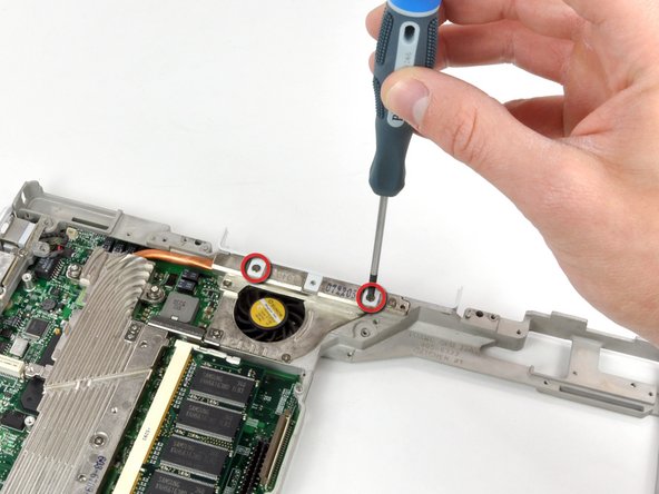 iBook G4 12" 1.33 GHz Hinge Grill Replacement: step 43, image 1 of 2