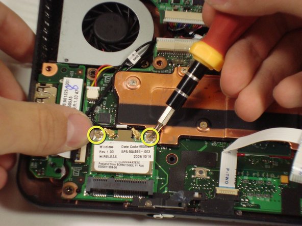 Disassembling Compaq Mini 110 Wireless Module: step 14, image 1 of 1