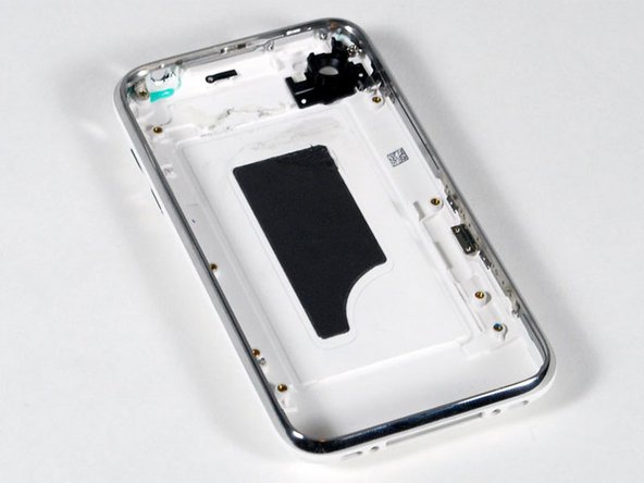 iPhone 3GS Rear Panel Replacement: step 30, image 1 of 1