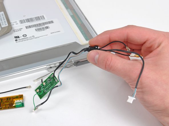 PowerBook G4 Aluminum 17" 1-1.67 GHz Inverter and Antenna Cables Replacement: step 37, image 1 of 1