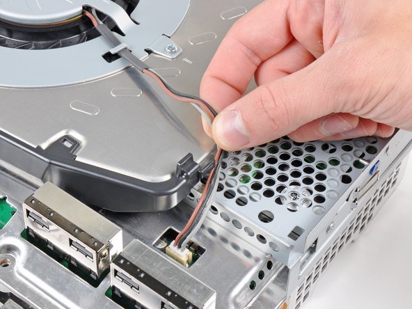 PlayStation 3 Heat Sink Replacement: step 21, image 1 of 2